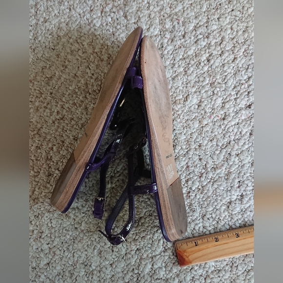 TOD’s T-Strap thong Sandals in Purple Patent Leather Size 6.5 - Picture 4 of 12